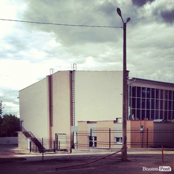 Спортивна школа в центрі @under_the_full_moon